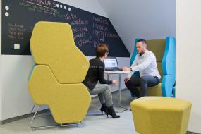 科技公司办公室室内布置效果图图片