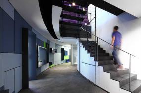 专业科技公司办公室室内装修与设计图