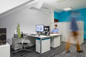 科技公司办公室室内设计装修图片