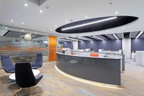 最新办公室玻璃隔断设计图