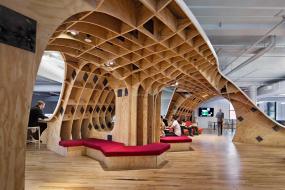 1300平办公室装修实景图