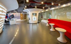 1500平方米办公室装修图片