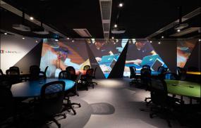 1300平办公室装修风格