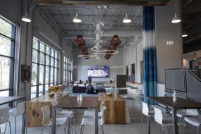 1600多平办公室装修效果图