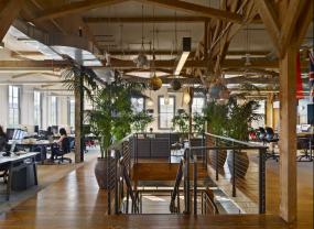 600平办公室装潢效果图