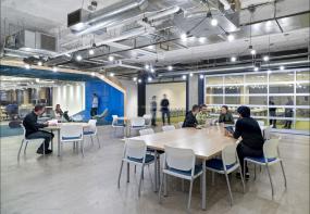 700平办公室装饰图片