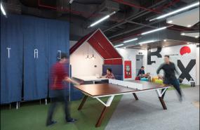 最新500平办公室装饰实景图