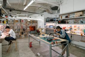 最新游戏公司办公室室内装修与设计效果图片