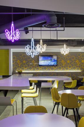 外国公司办公室设计室内装修效果图片