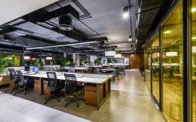 外国公司办公室设计装潢图片