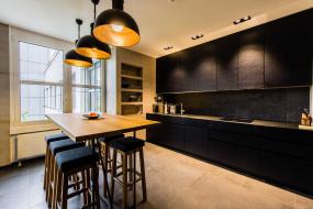 投资公司办公室室内装饰设计效果图2018图片