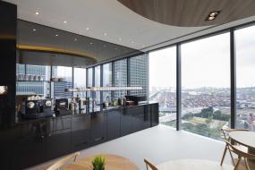 专业投资公司办公室装修设计图片