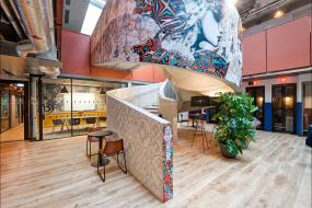 外国公司办公室设计室内装修图片