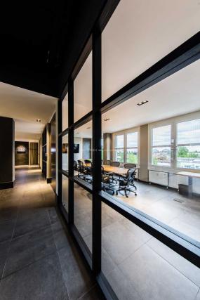 投资公司办公室室内装饰设计效果图片大全