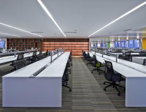 设计公司办公室最新室内装修设计效果图片2018