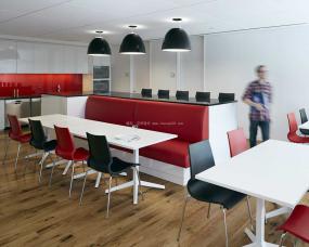 体育运动公司办公室室内装饰装修设计效果图