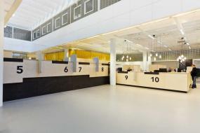 体育运动公司办公室装修方案效果图