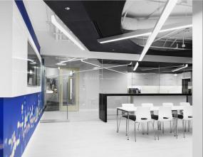 体育运动公司办公室装修装潢效果图