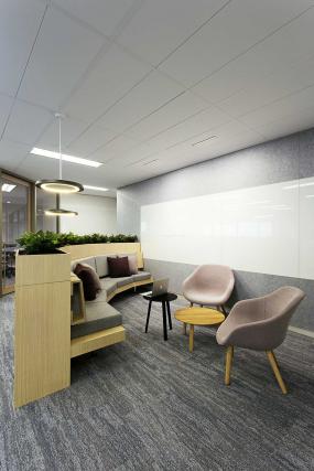 房地产公司办公室最新室内装修设计图片大全