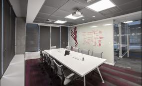 装修办公室隔断效果图