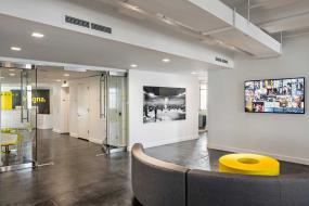 通信公司办公室最新室内装修设计图片大全