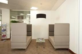 高端通信公司办公室装修图片