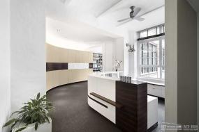 高端软件公司办公室装修效果图