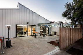 通信公司办公室设计室内装修图片