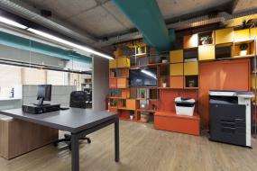 专业电子科技公司办公室室内装修与设计图