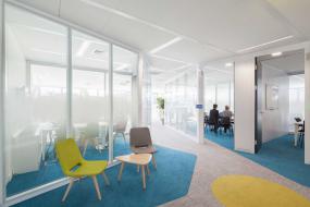 机械公司办公室室内装饰设计效果图