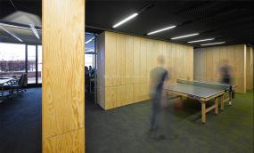 最新玩具公司办公室装修设计图片