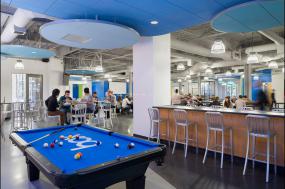 高档玩具公司办公室装修效果图