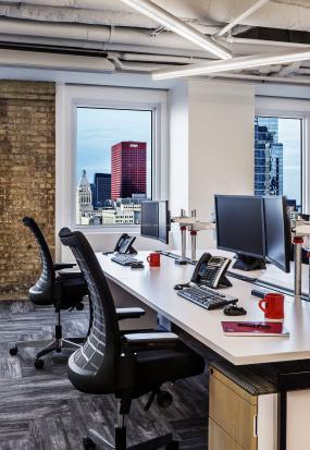 房地产公司办公室装饰设计室内效果图片