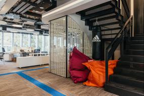 工业公司办公室设计室内效果图