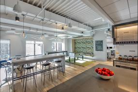 玩具公司办公室装饰设计效果图