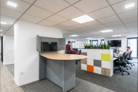 培训教育公司办公室室装修效果图