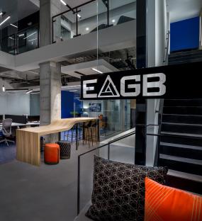 互联网公司办公室装饰设计效果图片