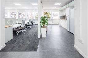 广告公司办公室设计装潢图片