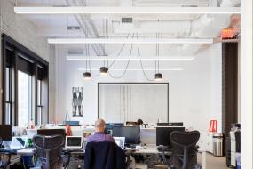 互联网公司办公室室内装修设计效果图