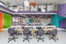 互联网公司办公室设计室内图片