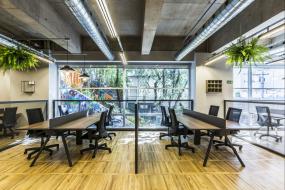 最新广告公司办公室装饰设计图