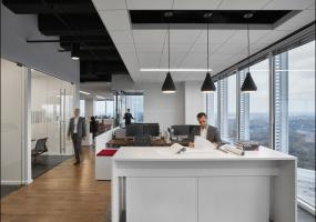 互联网公司办公室最新室内装饰图片