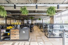 广告公司办公室装饰设计效果图