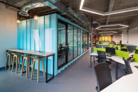 高档金融公司办公室装修效果图大全