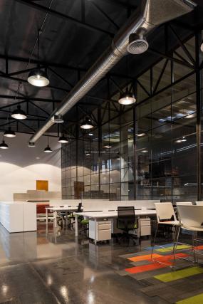 金融公司办公室装饰设计图