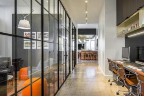 金融公司办公室室内装修设计效果图片