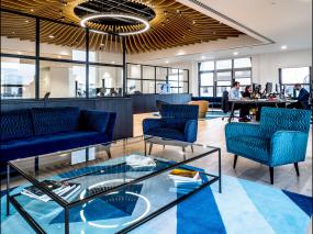 金融公司办公室室内设计装修效果图片大全