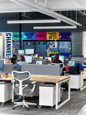 最新服装公司办公室设计图片