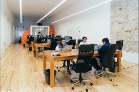 服装公司办公室设计室内装修实景图片