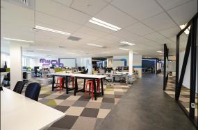 高档电影公司办公室装修图片大全